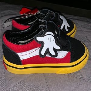 Mickey Vans